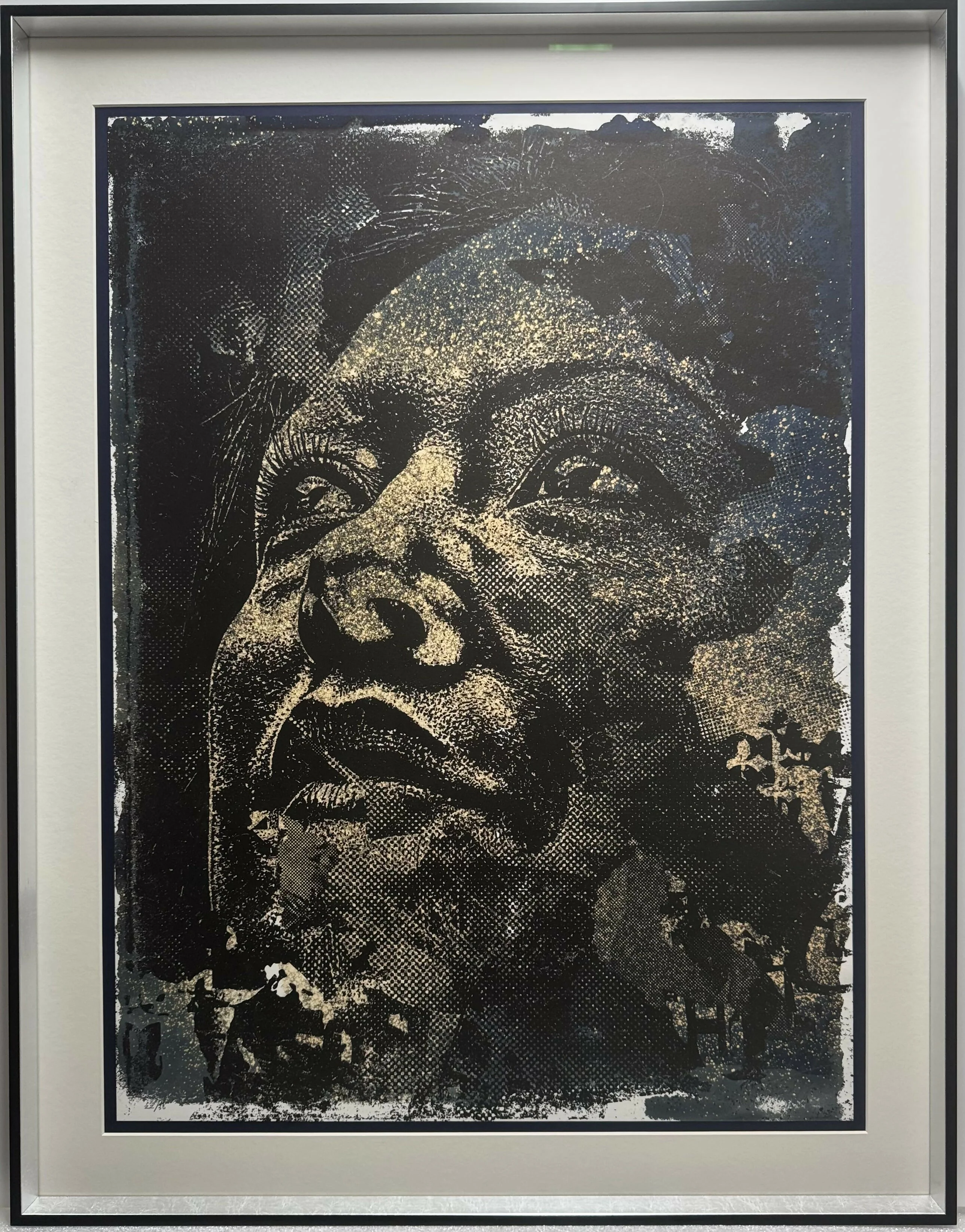 Vhils