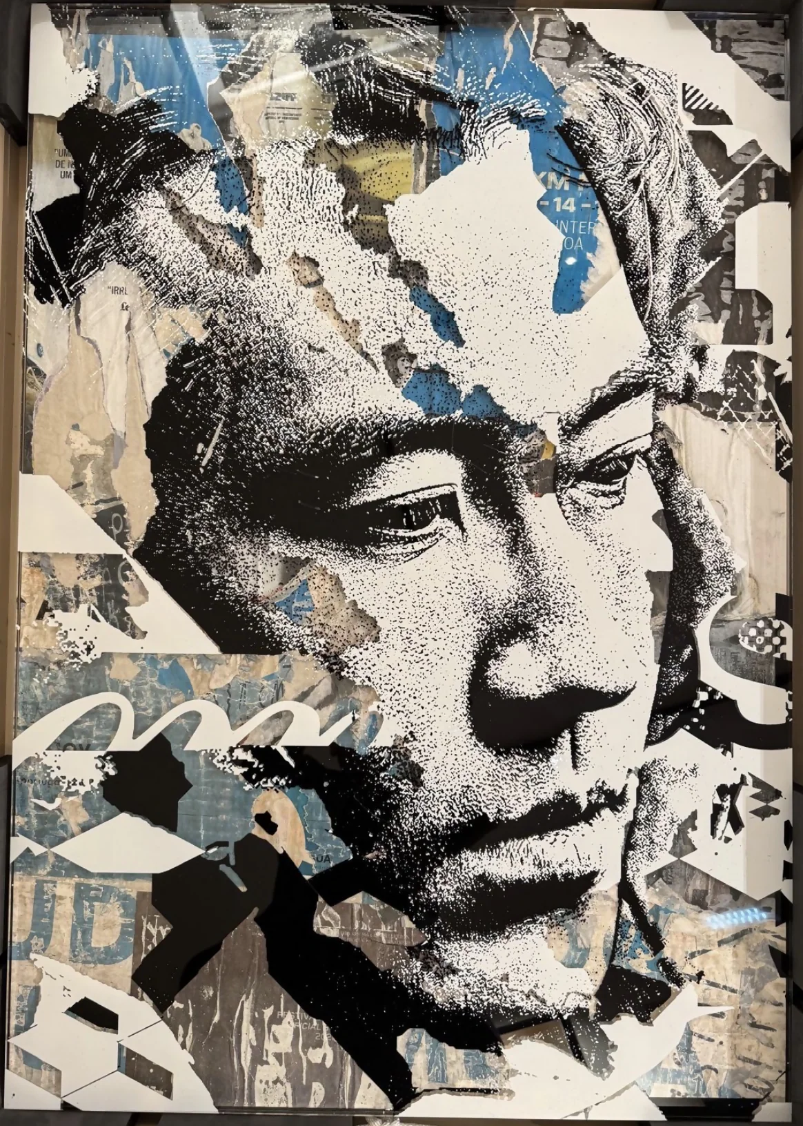Vhils
